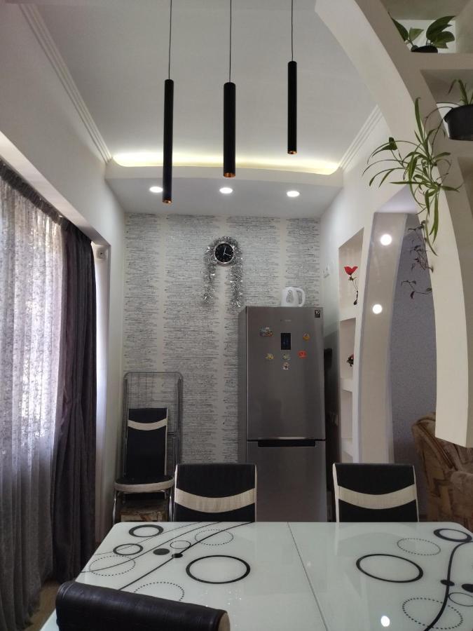 Apartment For You Tbilisi Exteriör bild