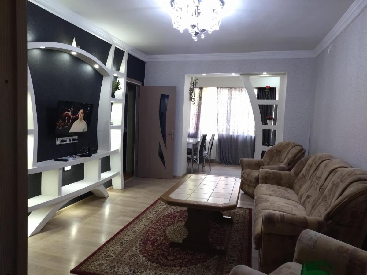 Apartment For You Tbilisi Exteriör bild